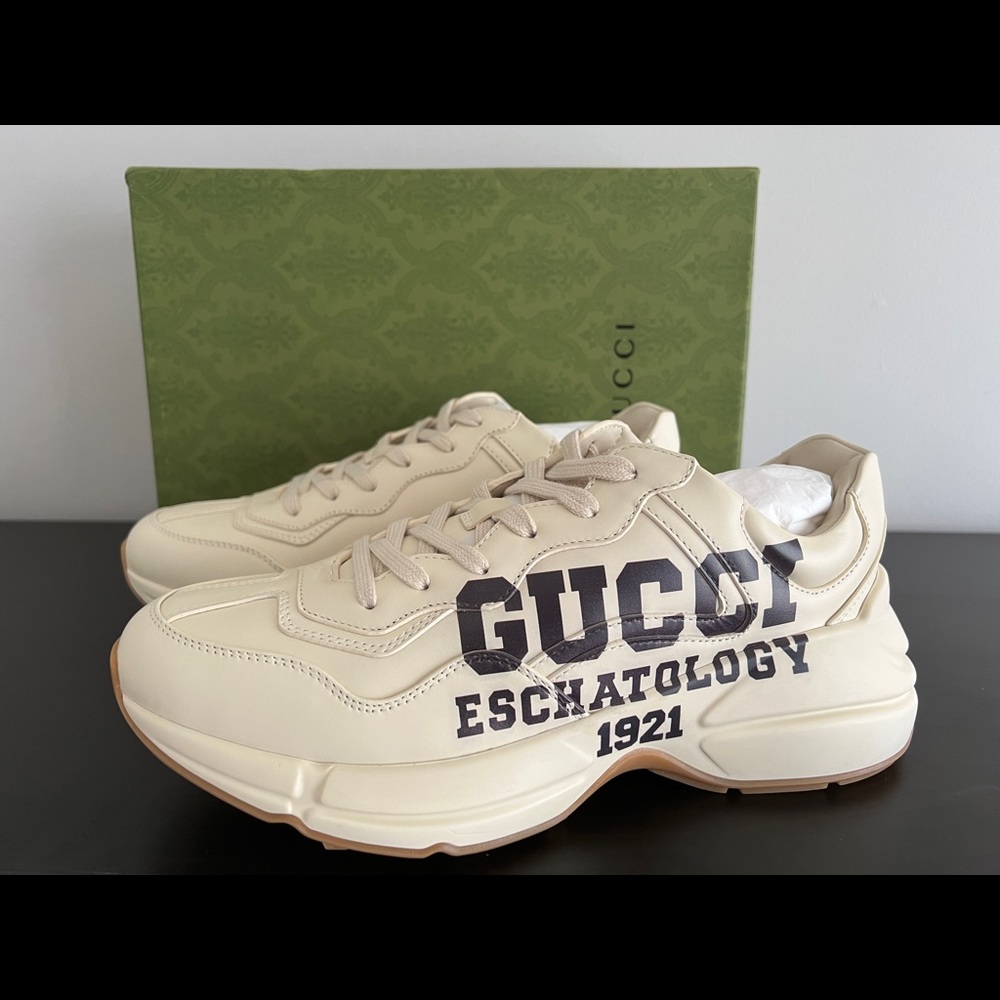 Rhyton sneaker with ‘25’